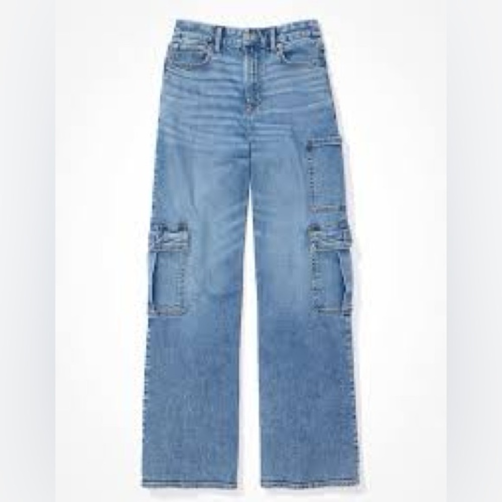 American Eagle cargo jeans